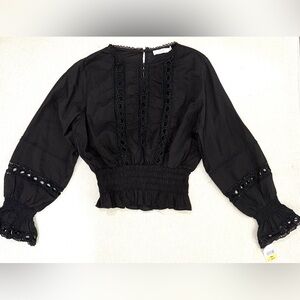 NWT LUSH BLACK LONG SLEEVE TOP SIZE SMALL